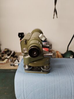 Nivelační přístroj MEOPTA - 3