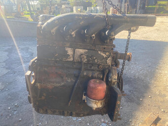 Motor zetor 5501 - 3