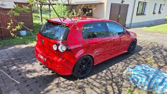 Golf 5 GTI / Modell 2006 / 147 kW / 225.000 - 3