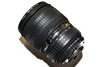 Sigma AF 28-70mm f/2,8D EX Aspherical pro Nikon - 3