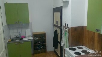pokoj pro 2 studentky Brno Kr.pole bez RK - 3
