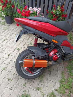 PIAGGIO NRG 200 - 3