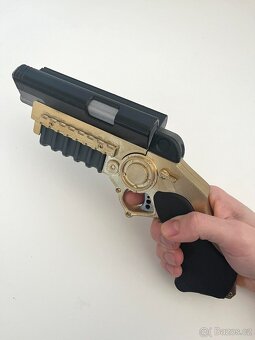 Replika grapple gun Bruce Wayna (Batman) - 3