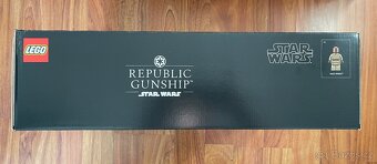 RARITA - LEGO 75309 -Republic Gunship- chybný tisk - 3