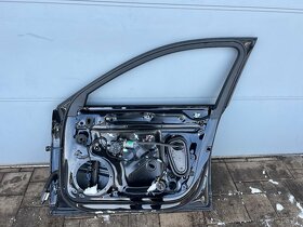 pravé přední dveře Audi A4 B9 8W - 3