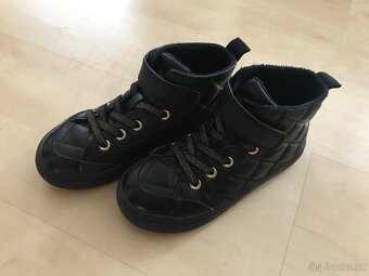 Holčičí kotníčkové boty H&M vel. 29 - 3