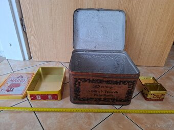 Staré plechovky - 3