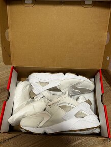 Nové tenisky Nike Huarache - 3