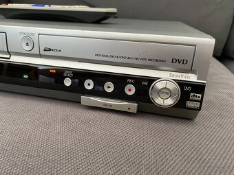 Kvalitní combo rekordér PANASONIC DMR-ES35V s TBC - 3