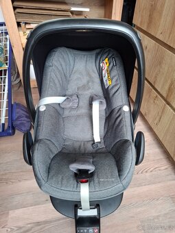 autosedačka Maxi-Cosi Pebble i s bázi - 3