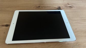 Apple iPad Air 64GB, WiFi + SIM, 1600Kč - 3
