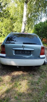 Prodam škoda Octavia 1.9  na náhrdní díly - 3