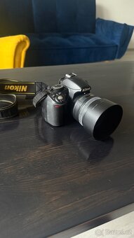 Nikon D3100 + 2 objektivy + příslušenství - 3