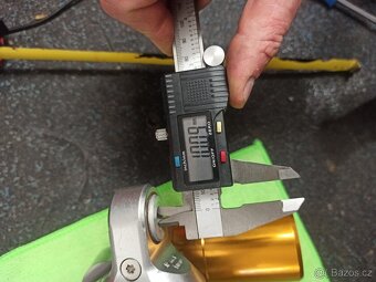 Tlumič Öhlins : Aprilia RSV4, Tuono V4 - 3