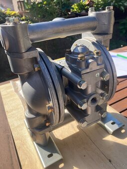 Yamada vzduchové lamelové dopravní čerpadlo - 3