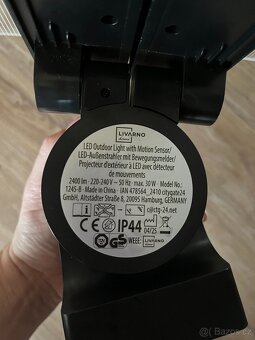 Venkovní LED reflektor s pohybovým senzorem - 3