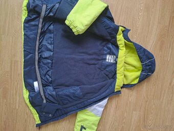 Dětská bunda 140 sm (vnitr fleecovy)Dobrý stav - 3