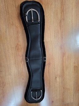 Westernový podbřišník - 3