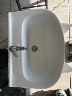 Umyvadlo se skřínkou - 3