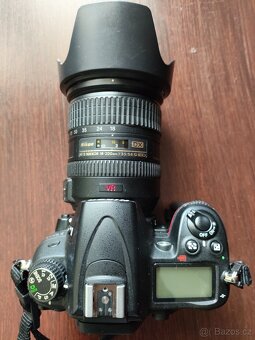 Nikon D7000 +18-200mm - 3