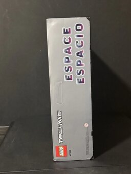Nové LEGO Technic 42180 Marťanské vozidlo s posádkou - 3