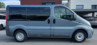Opel Vivaro 2.5 CDTI 84 KW 9 MÍST - 3