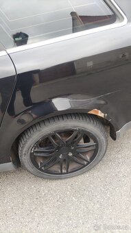 Audi A4 Avant 4x4-rezervace - 3