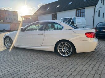 BMW řada 3 M-packet E93 330d cabrio - 3