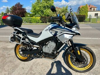 CFmoto mt 800 explore - 3