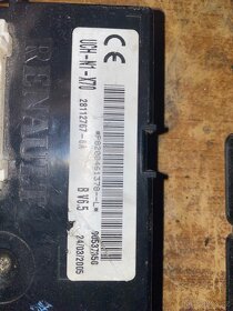 Řídící jednotka + jednotka UCH Renault Master 2.5dci 88kw - 3