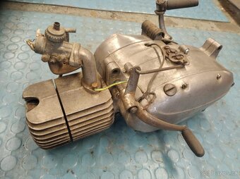 Motor Jawa 50 - 3