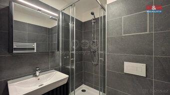 Pronájem bytu 1+kk, 19 m², Praha, ul. Kubánské náměstí - 3