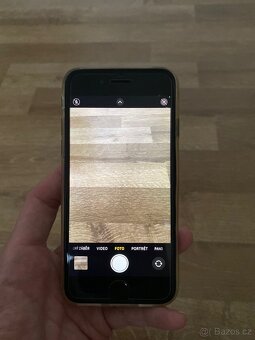 Iphone SE 2. generace - 3