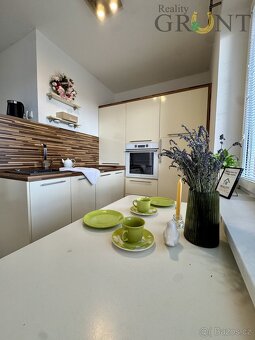 Prodej byty 1+1, 42 m2 - Karviná - Nové Město, ev.č. 00195 - 3