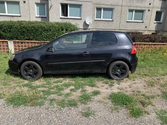Golf 5 1.9TDI 77Kw na náhradní díly /k opravě - 3