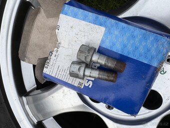 Zimní ALU kola 225/50 R17 - 3