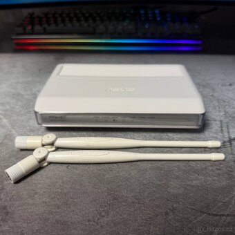 Wi-Fi router ASUS RT-N12 - 3