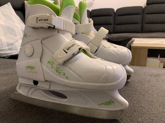 Prodám dětské/dívčí nastavovací lední brusle, velikost 33-36 - 3