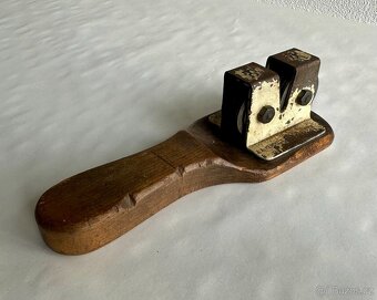 Značkový D.R.G.M. starožitný ostřič nožů Solingen RARITA - 3