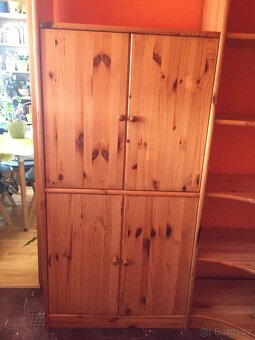 Skříň masiv - 3