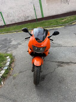 Honda vtr 1000 - 3