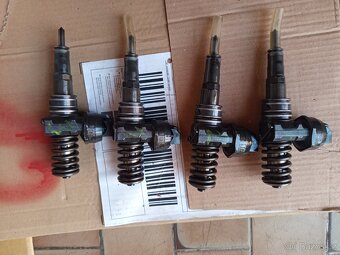 Vstřikovače 2.0tdi BMM - 3