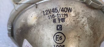 SVĚTLA ŠKODA 100 - 3