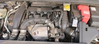 Motor benzín PSA - 3