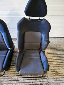Sedadla Subaru Legacy, outback - 3