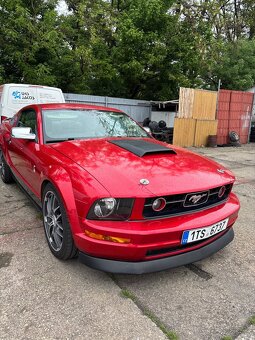 Ford mustang - 3