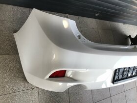 Mazda 3 BL zadní nárazník, volant - 3