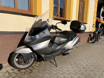 Aprilia Atlantic 500 - 3