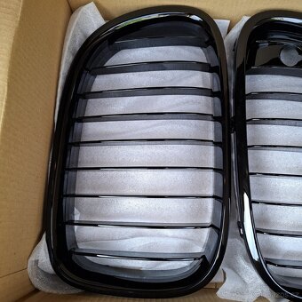 Maska - ledvinky BMW 7 (F01, F02, F03, F04) 2008-2015 - 3