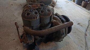 Motor z elektrocentrály ZB8A - 3